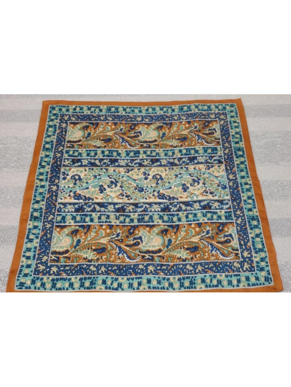 Vintage 60s 1970s Boho Scarf Wild Paisley Brown Blue Silk Blend 21 x 21 about